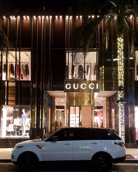 gucci outlet miami|gucci store miami beach.